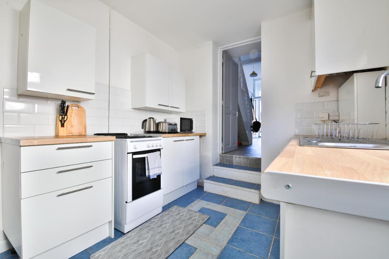 Spacious 3 Bedroom Close To Cardiff City Centre מראה חיצוני תמונה