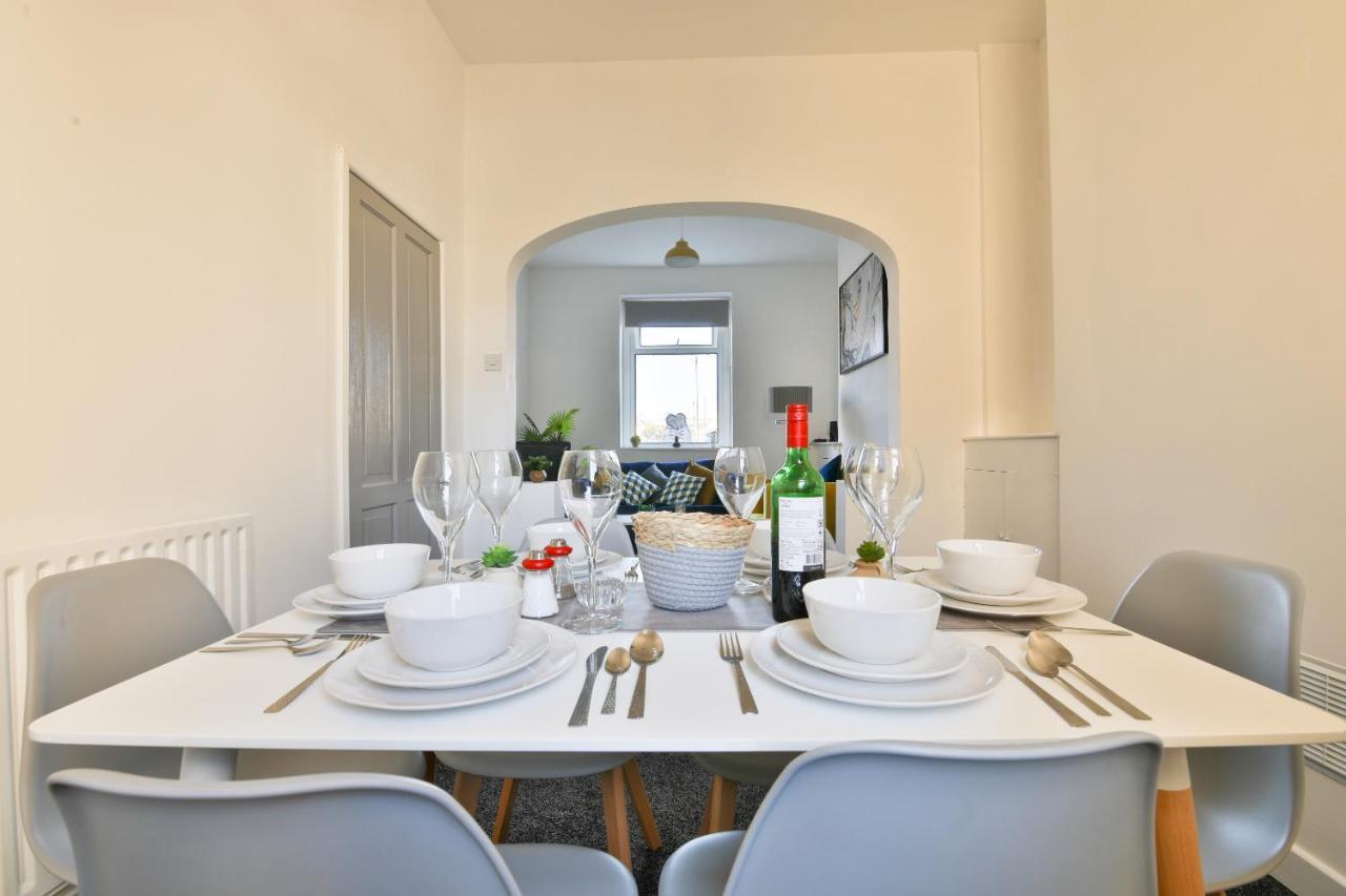 Spacious 3 Bedroom Close To Cardiff City Centre מראה חיצוני תמונה